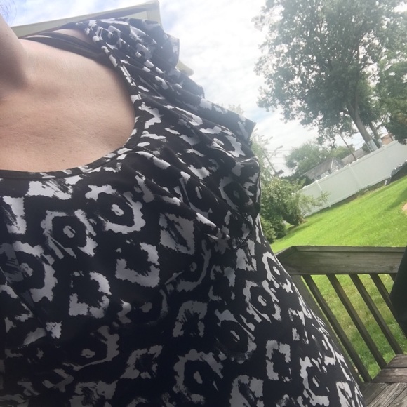 Dots | Black & White Ruffled Cap Sleeve Blouse - Picture 6 of 7